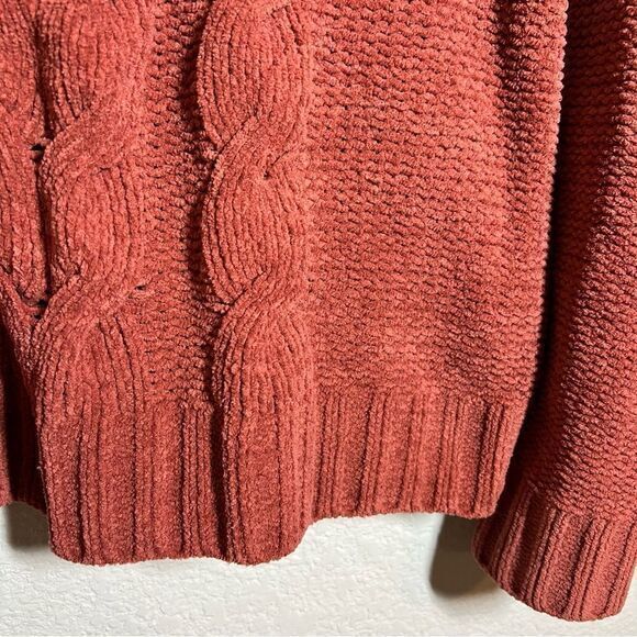American Eagle Rust Chunky Cabbleknit Cozy Pullover‎ Sweater Womens Size Small - Picture 3 of 6